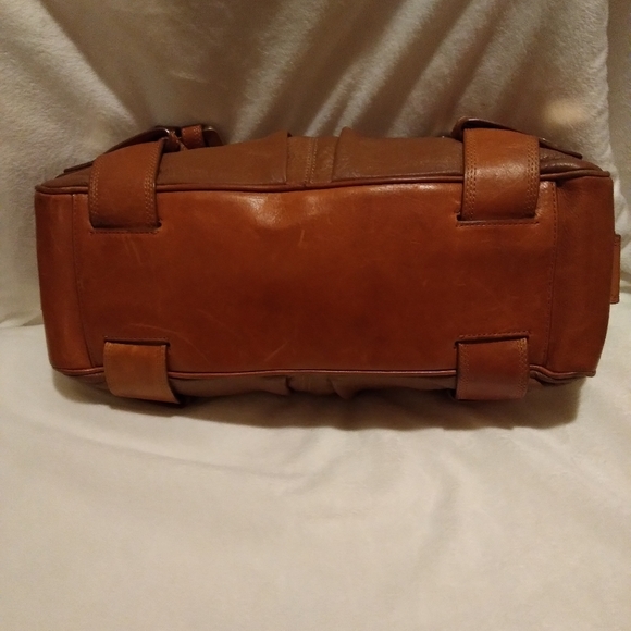 Michael Kors Brown leather purse - Picture 6 of 11
